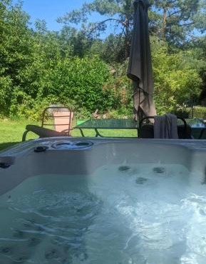 Gîte Charme et Détente, Sauna, Spa,étang et Terrasse Privée