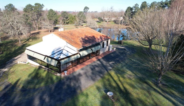 Gîte Classé Avec Étang de Pêche