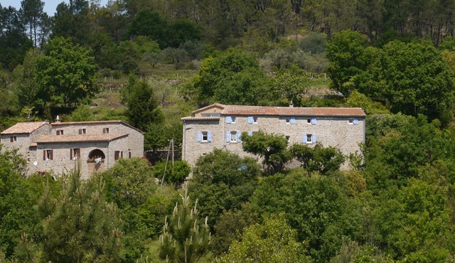 Gîte clim garage, Les Vans Ardèche, large panoramic terrace, gorges Ardèche