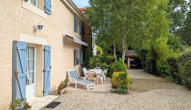 Gîte confortable au bord de la rivière avec Wi-Fi - FR-1-653-117