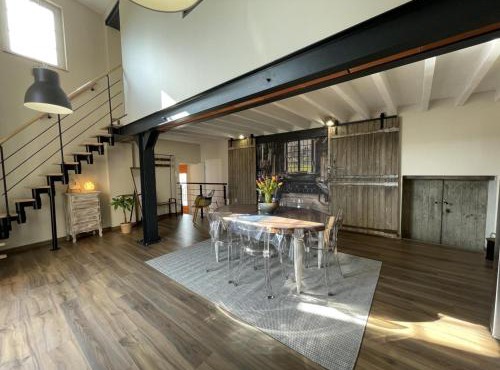 Gîte contemporain chaleureux pour 4 avec piscine partagée - FR-1-489-444