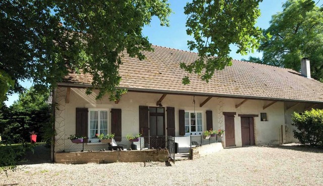 Gîte d'Annie - CHARETTE-VARENNES