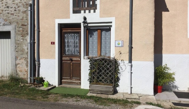 Gîte Dans Petit Hameau au Calme ,proche des Sentiers de Randonnées et des Lacs