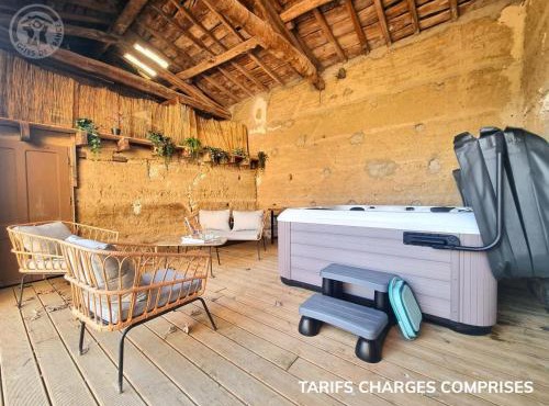 Gîte de Charme avec SPA et Parking Privé à la Campagne - FR-1-496-310