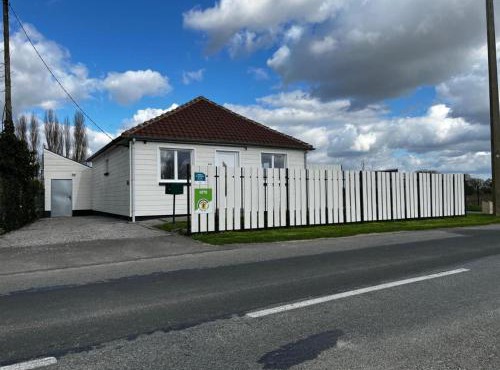 Gîte de Charme avec Jardin Privé, Proche de Lille et Hazebrouck, Idéal pour Familles et Cyclistes - FR-1-510-209
