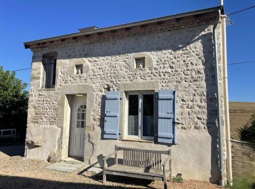Gîte de Charme en Auvergne avec Animaux Acceptés - FR-1-489-595