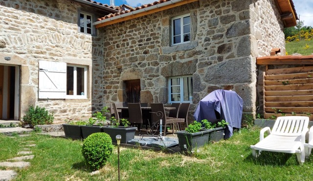 Gîte de Montagne à 1000m au Cœur des Monts du Forez