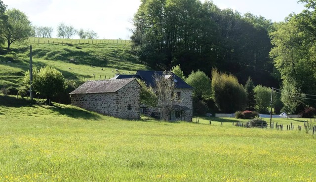Gîte de France in Saint-Bonnet-la-Rivière 3 ears - Gîte de France 8 people