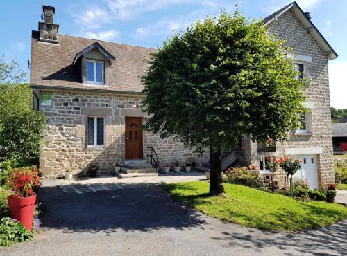 Gîte de France Chas lo fustier 3 épis - Gîte de France 4 personnes MAE-9214