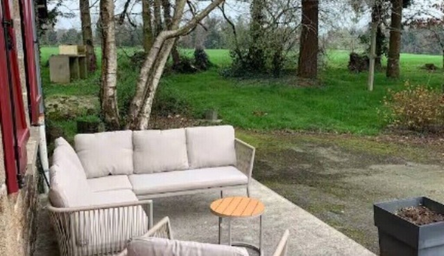 Gîte de groupe avec jacuzzi - Petite soirée possible, Near Rennes