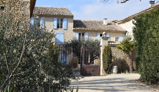 Gîte de l'Olivier-La Roseraie du Val'ensoleillé