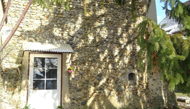 Gîte de la Maison-forte de la Mûre/BIOL-le-Haut