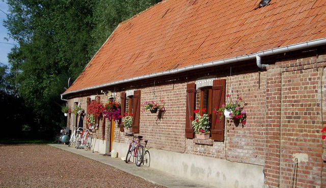 Gîte de Méraville :2 people+ 1 children (-3), on the farm, Côte D'opale. Ardres.