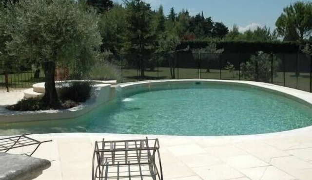 Gîte de provence jacuzzi
