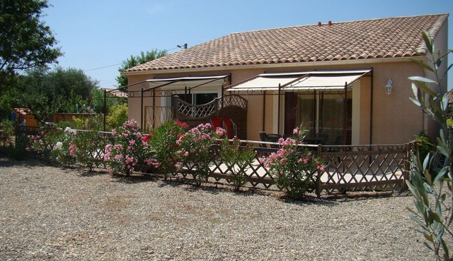 Gîte des Basses Moulières 3 ,12 Personnes, Avec Piscine, Entre mer et Montagne