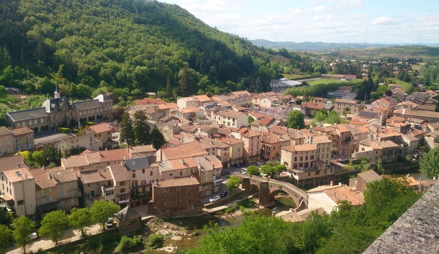 Gîte Dourdou * - Les Hauts de Camarès: Need to escape? Let's talk real!