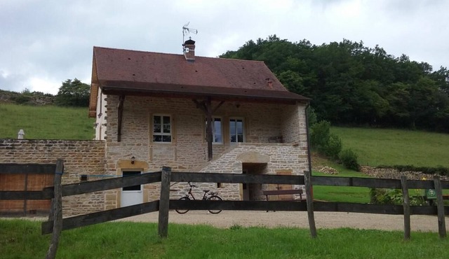 Gîte du Grand Pré - LA VINEUSE SUR FREGANDE