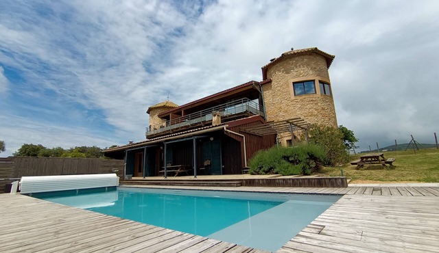 Gîte en Pleine Campagne Dans un Parc Naturel Avec Piscine