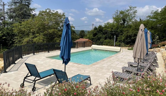 Gîte familial avec piscine commune, WiFi et animaux acceptés au cœur du Périgord - FR-1-616-288