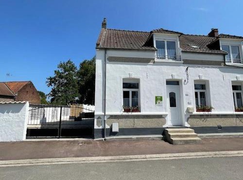 Gîte familial de charme avec jardin, proche de sentiers et activités nature, tout inclus ! - FR-1-510-187