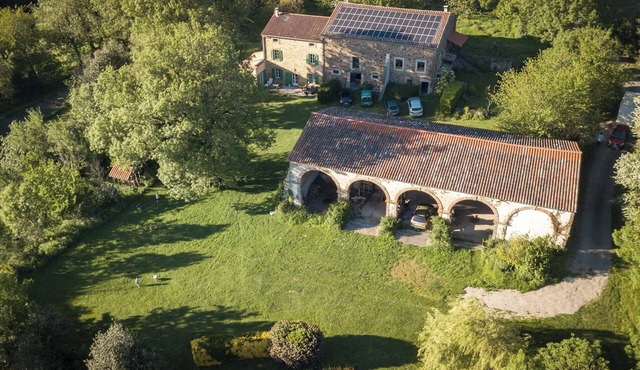 Gîte Familial en Pleine Nature