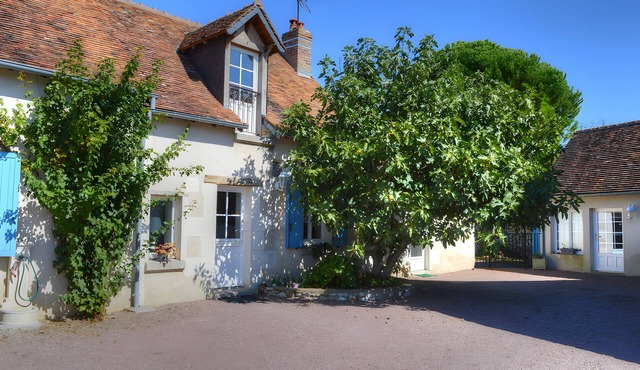 Gîte "Gîte de la Mésange" with Shared Pool, Shared Terraces and Wi-Fi