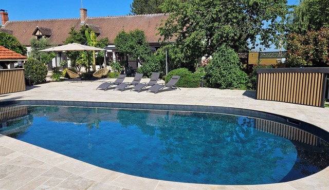 Gîte Glycines & Nature, Proche Zoo de Beauval Avec Piscine Chauffée et Jacuzzi