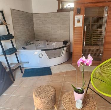 Gîte l'étable détente SALLE SPA EN SUPPLEMENT