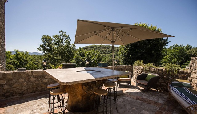 Gîte Lagon, shaded terrace I 4 people I Domaine le C4 I South of Ardèche
