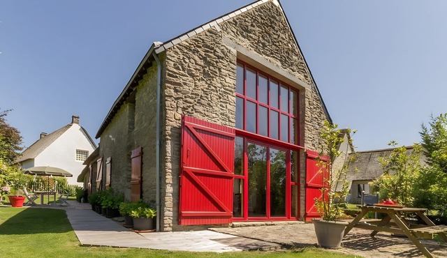 Gîte Le Coquelicot – Renovated 19th-Century Cottage 12 km from La Baule