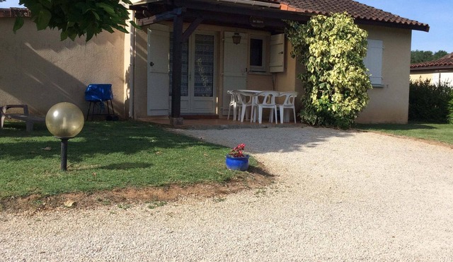 Gîte Le Lierre en Périgord Noir Dans Village Familial de 6 Gîtes Près de Lascaux