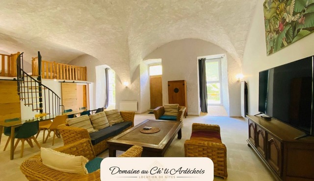 Gîte le Loft en Bord de Rivière Avec Cascade - Domaine au Chti Ardéchois