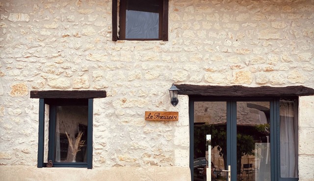 Gîte "Le Pressoir" Domaine Métairie des Gâcheries, Dordogne/Périgord Vert