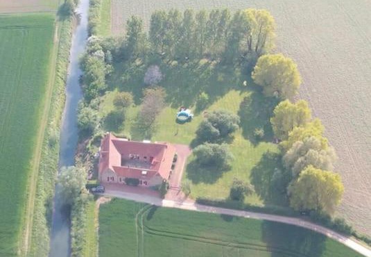 Gîte moderne à la campagne