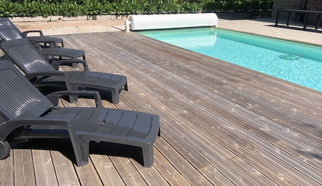 Gîte Nature Piscine et Tennis Partagé