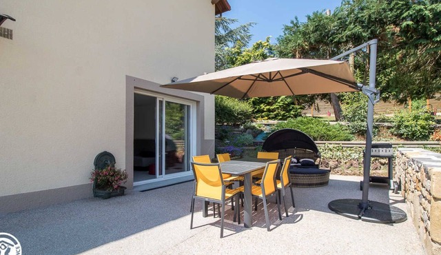 Gîte Neuf et Confortable Dans une Belle Propriété à Proximité du Lac Daydat