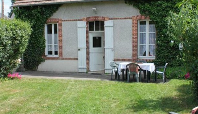 Gîte Neung-sur-Beuvron, 4 pièces, 6 personnes - FR-1-491-160