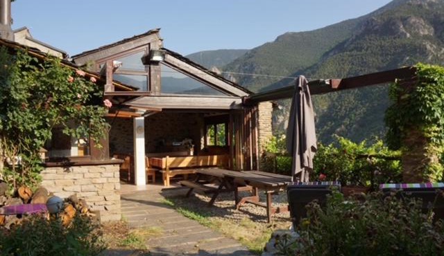 Gîte paisible au cœur des montagnes à Nohèdes