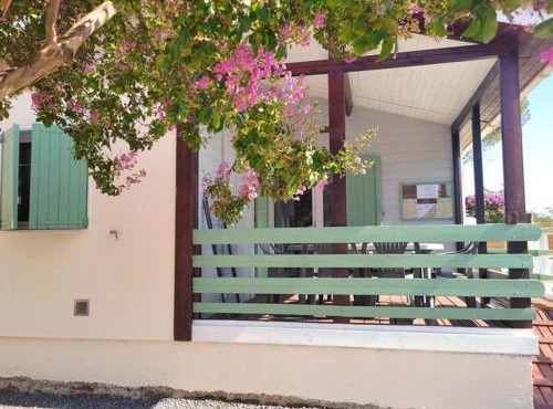 Gîte Prestige avec Terrasse, 3 Chambres, Anduze - API-1-52-540