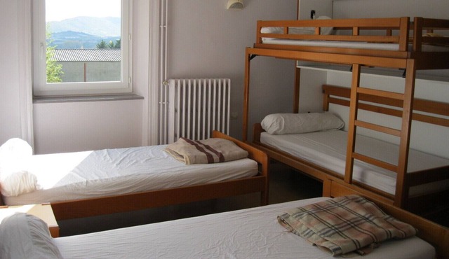 Gîte-Private Bathroom-Budget-Garden view-Gite de groupe