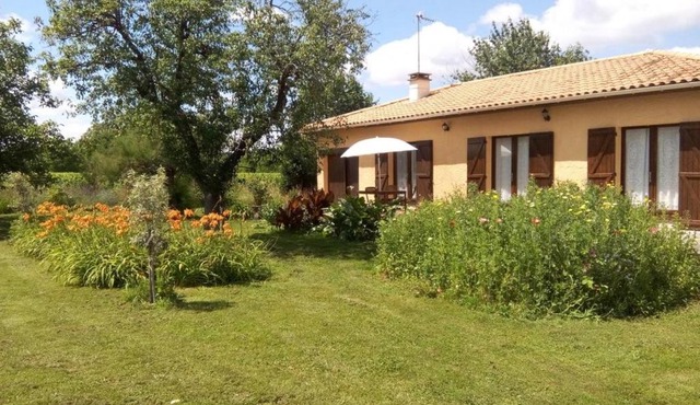 Gîte Pujols, 3 pièces, 4 personnes - FR-1-440-82