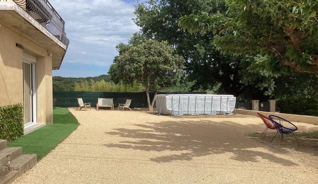 Gîte rdc Villa - Village Provençal - Proche Uzès