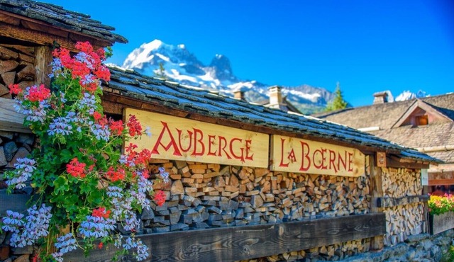 Gîte/Refuge de montagne 31 lits Magnifique vue chaîne du Mont Blanc
