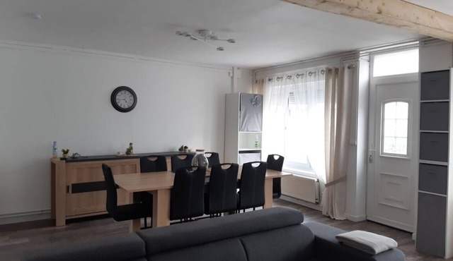 Gîte Situé à 1 km de la Centrale Nucléaire. Tout Confort, Proximité Commerce