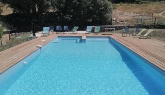 Gîte Suvara au Calme Avec Piscine