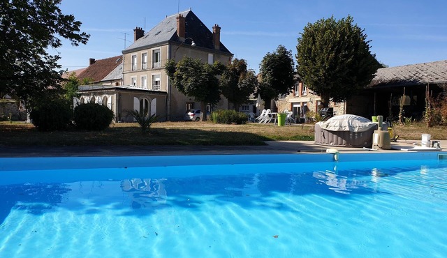 Gîte, swimming pool, sauna.