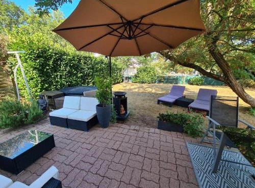 Gîte tout confort avec jacuzzi, proche Loire et forêt d'Orléans, idéal pour séjours nature et détente - FR-1-590-253