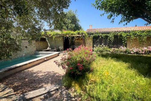 Gîte tout confort - jardin et piscine chauffée