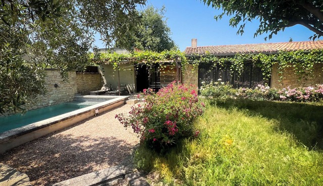 Gîte tout confort - jardin et piscine chauffée