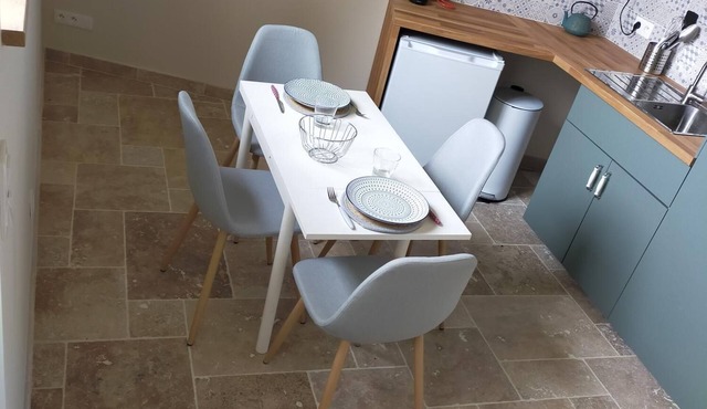 Gîte Val de Loire private access: 2/4 persons